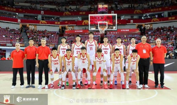 融易盈 中国男篮14人将前往沙特吉达，参加2025年亚洲杯