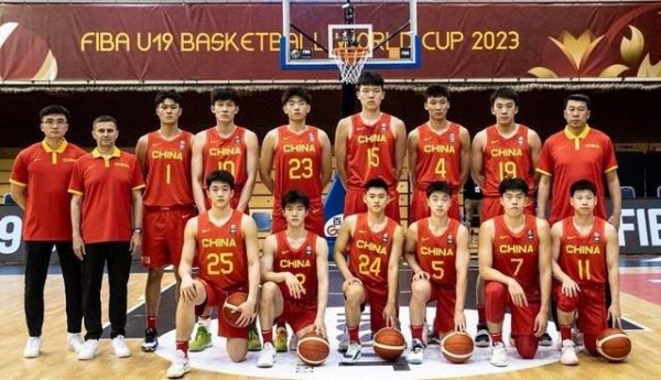 联华证券 高效！王浩然场均27分率广东U22男篮夺冠，杨瀚森赞他为最强队友